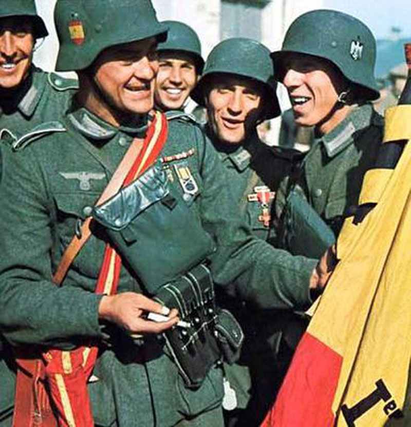 Spanish soldiers of the Blue Division on the Eastern Front.