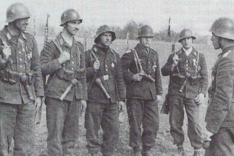 Bulgarian paratroopers in Macedonia, 1943.