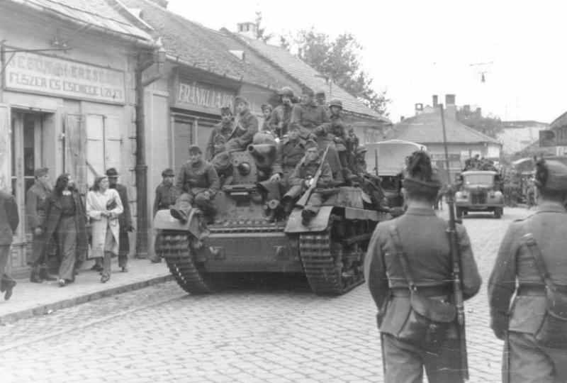 Hungarian Turan II tank