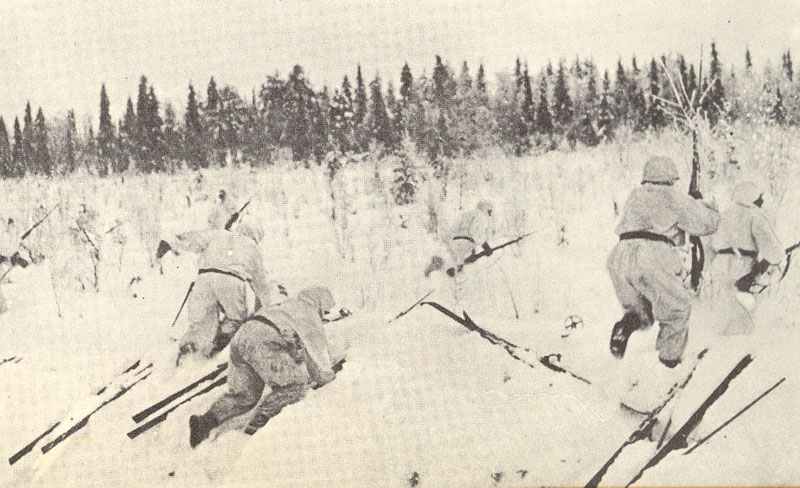 Finnish soldiers attacking