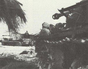 Nashorn tank destroyer in front of Vistula bridgehead