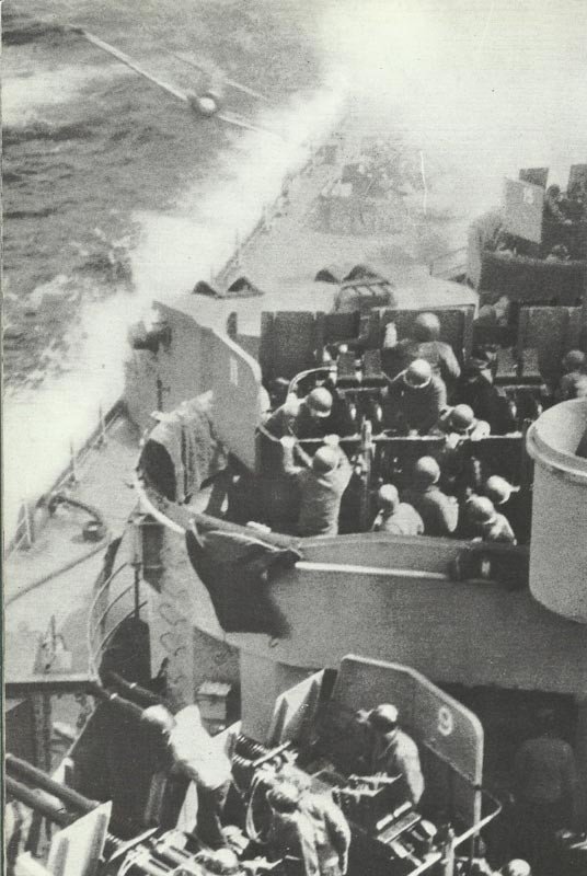 Kamikaze attack on Missouri