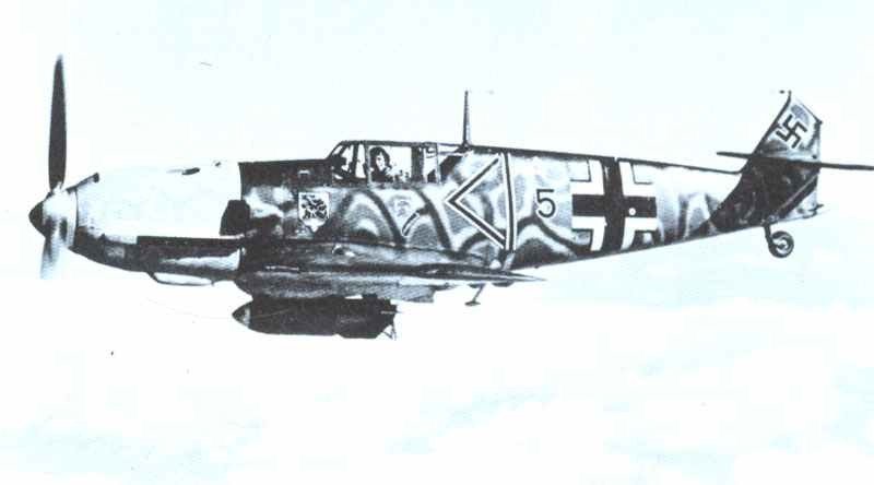 Bf 109 E-4/B with an SC-250 (550lb) bomb