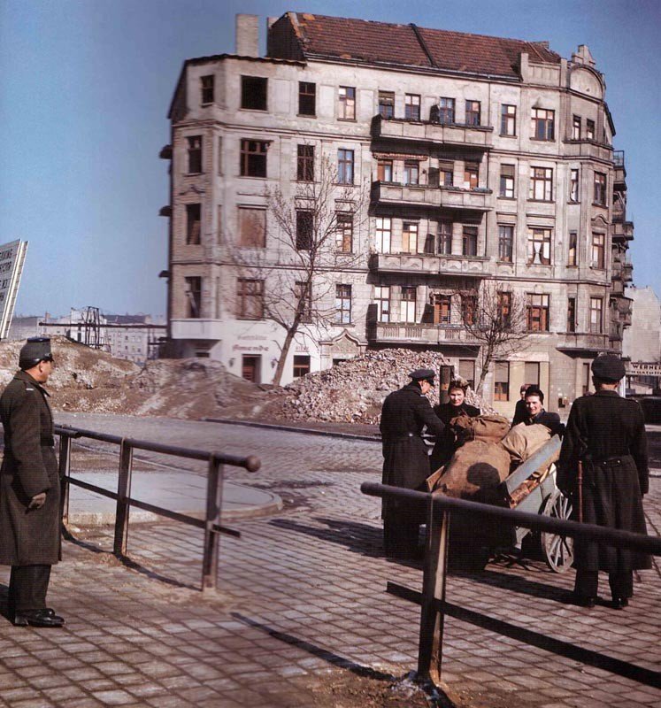 Russian checkpoint in Berlin