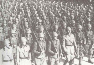 Parade of Italian troops 