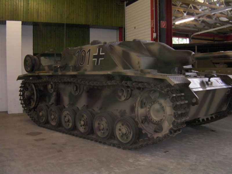 StuG 40 Ausf G at Panzermuseum Munster – WW2 Weapons