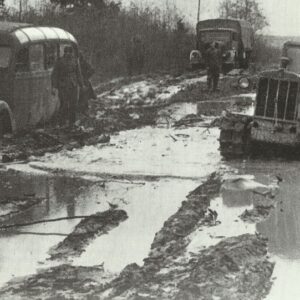 German units on muddy roads in front of Moscow: