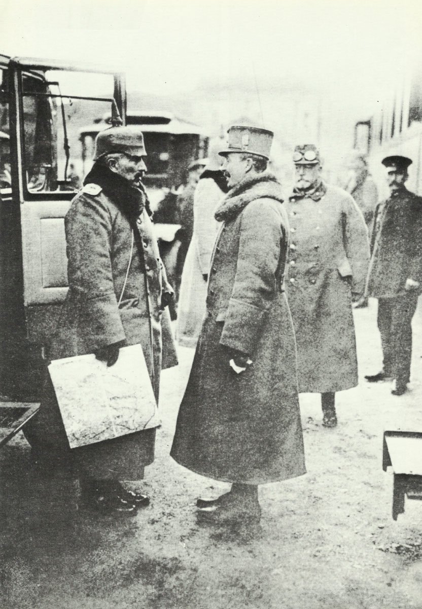 Kaiser Wilhelm II of Germany (left) and Emperor Charles I of Austria-Hungary (right)