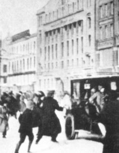 Food riots in Petrograd