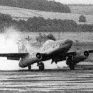 Me 262 V3 lands after its first flight