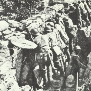 Italian soldiers in the trench