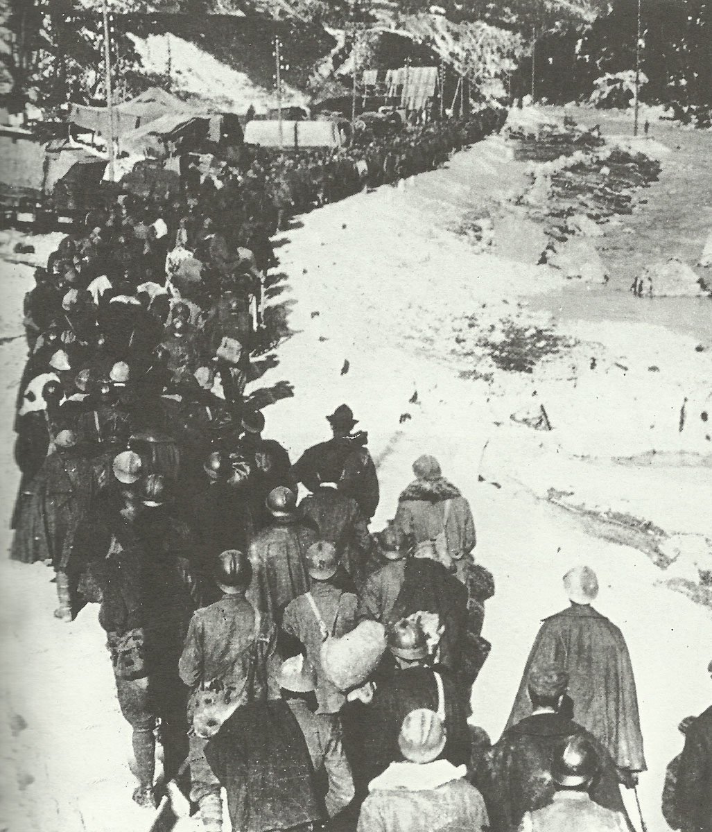 Column of Italian soldiers who had been captured