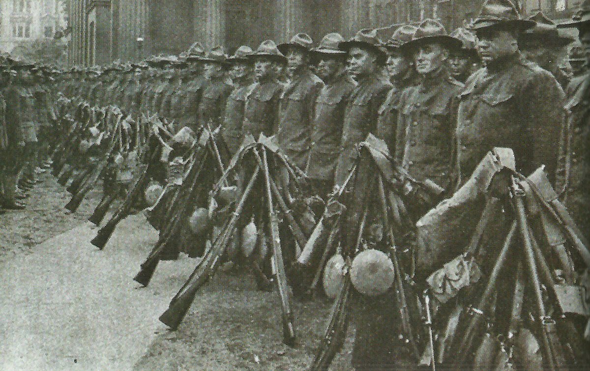 US troops with Springfield rifles