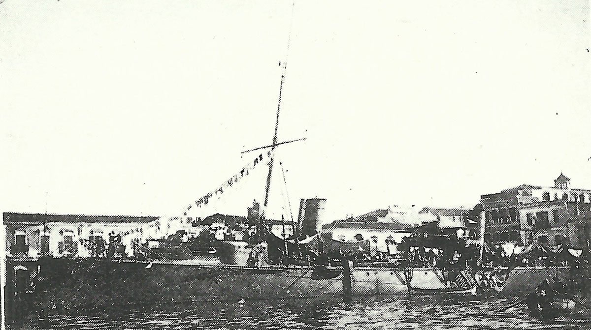 'Grillo' tracked torpedo motorboat.