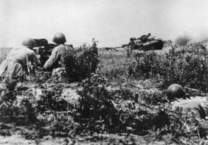  StuG assault gun attacking a Soviet anti-tank gun 