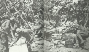 Italian soldiers occupy an abandoned Austro-Hungarian position