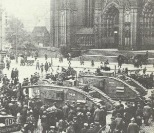  tanks in front of Cologne Cathedral