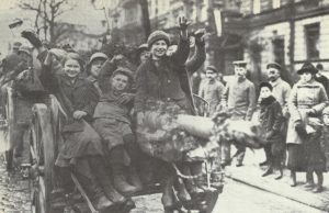  troops return to Berlin