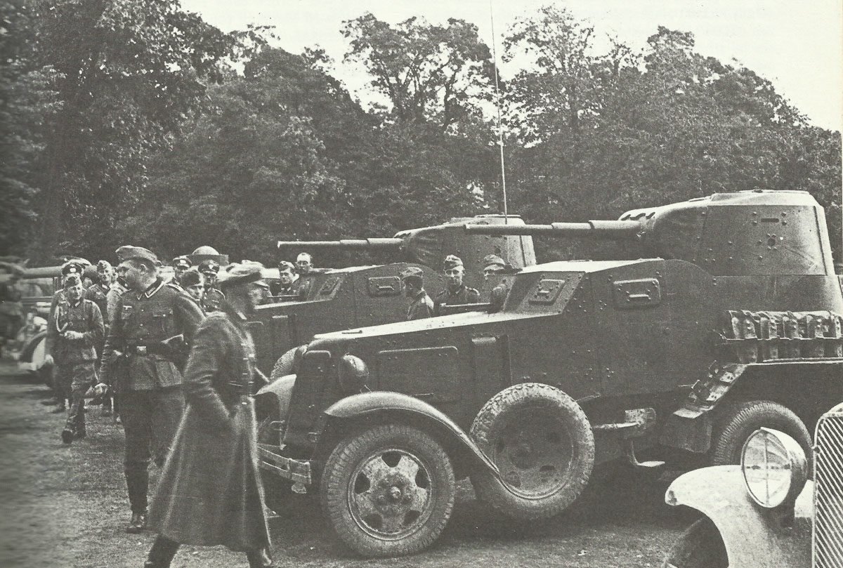 Germans and Russians at Brest Litovsk 1939