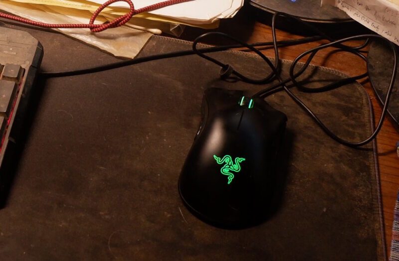  Razer DeathAdder Essential gaming mouse